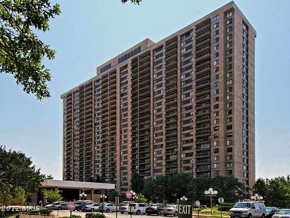 2nd image of 3705 S George Mason Dr APT 1804S