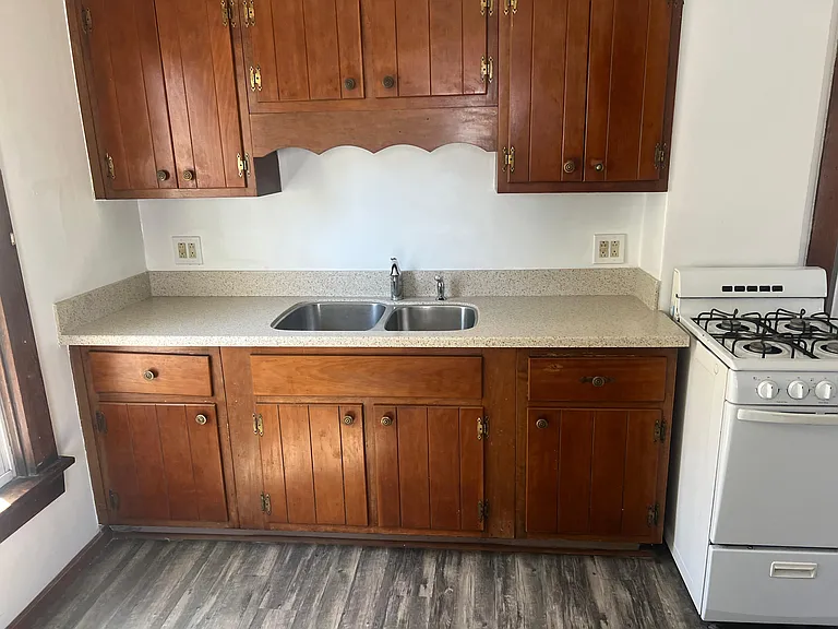 617 Parade St #617 — Photo 19