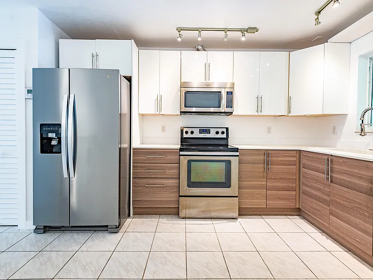 2501 Taylor St #C — Photo 11