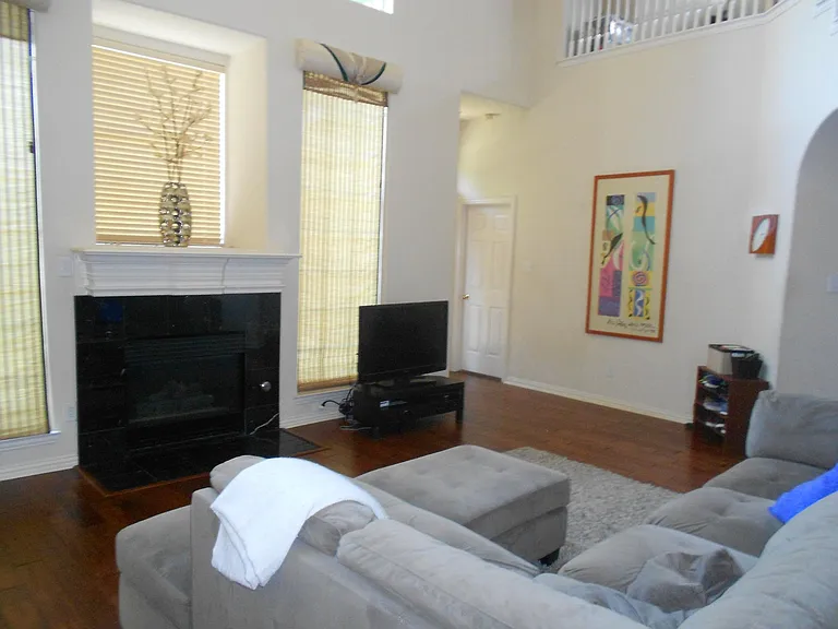 317 Sycamore Dr — Photo 11
