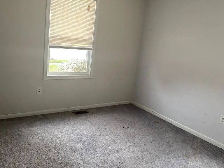 7309 Allentown Rd — Photo 3