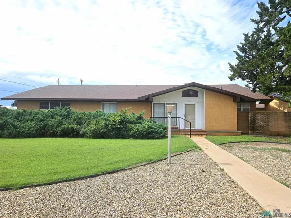 1325 Piedmont Dr, Clovis, NM 88101