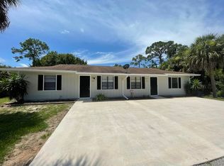 1103 E Weatherbee Rd, Fort Pierce, FL 34982