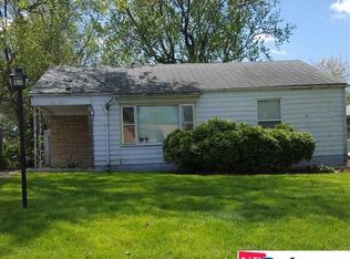 6609 Emmet St, Omaha, NE 68104