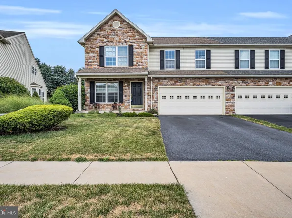 6044 Pinedale Ct, Harrisburg, PA 17111