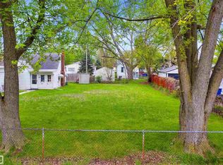 12444 Vernon St, Warren, MI 48091