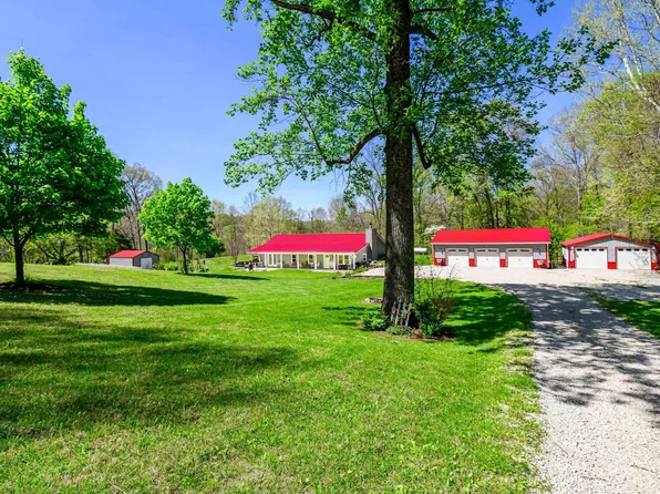 5182 W Woodland Rd, Ellettsville, IN 47429