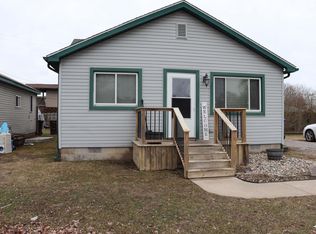 3159 Maplewood St, Monroe, MI 48162