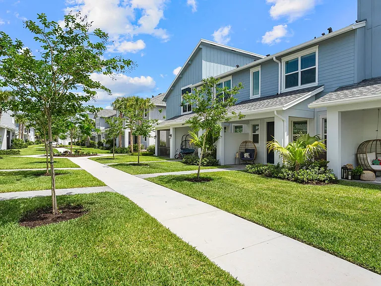 16417 Mirabell Manor Ln — Photo 2