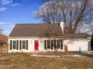2919 Summerfield Dr, Louisville, KY 40220