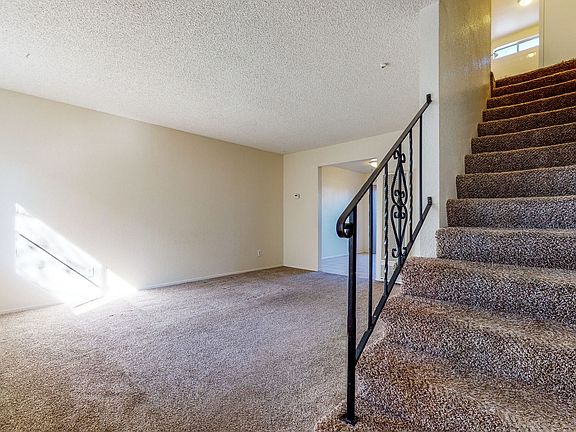 5th image of 1331 Wright St #2