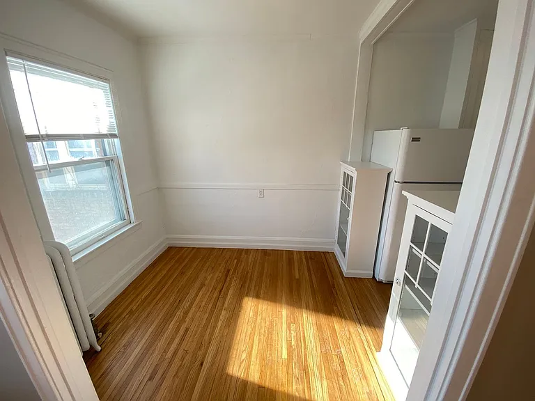 Kewanis Court Apartments — Photo 15