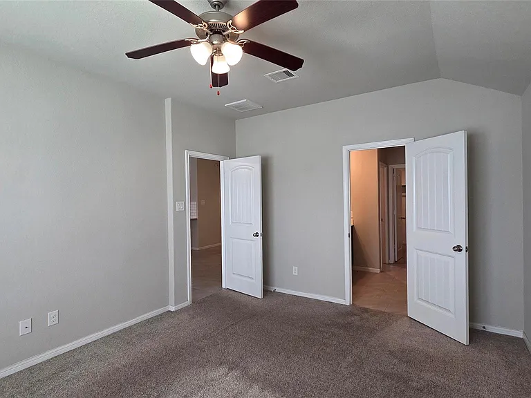 8023 Ecru Ln — Photo 6