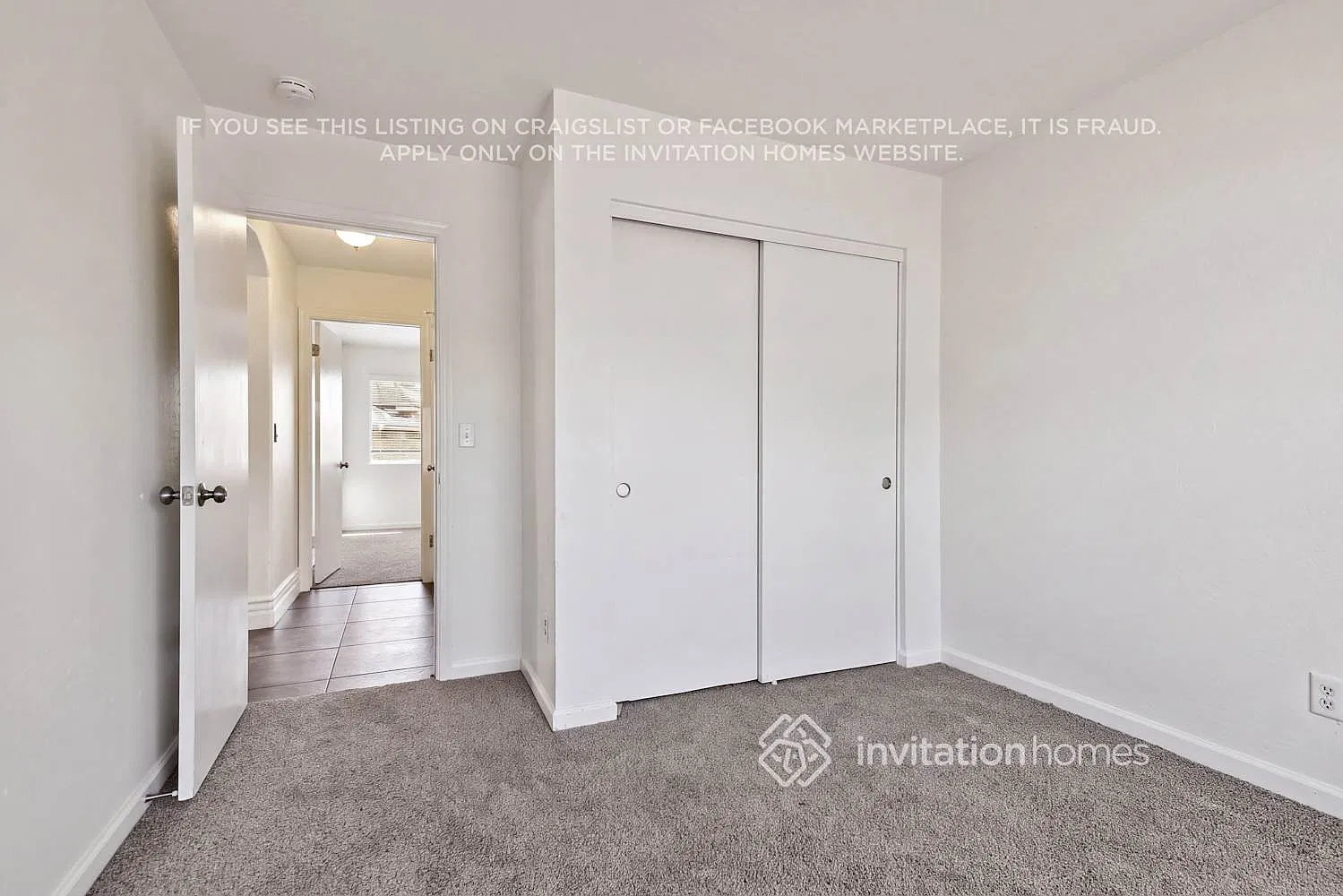 7704 W San Juan Ave Glendale, AZ 85303 — Photo 2