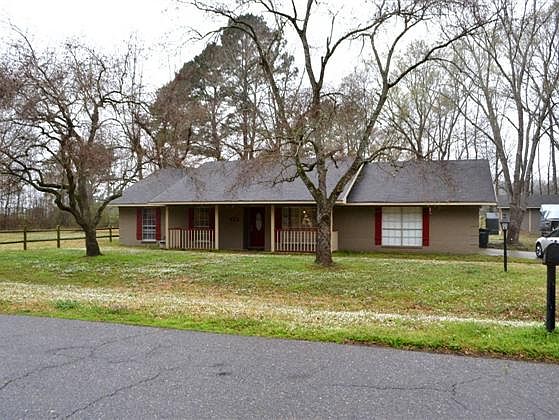 1st image of 214 Whispering Pine Dr