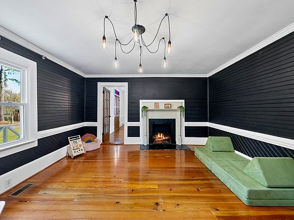 12th image of 1505 Pendergrass Rd