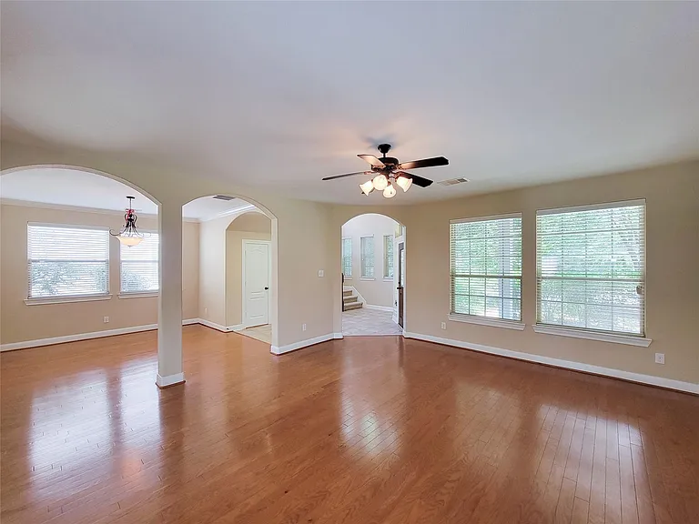 50 W Montfair Blvd — Photo 20