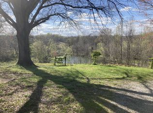 172 Luncford Rd, Leoma, TN 38468