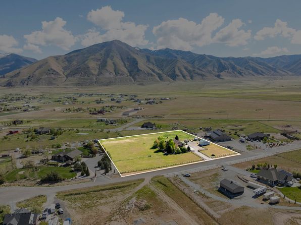 3102 N Bronzewood Cir, Erda, UT 84074