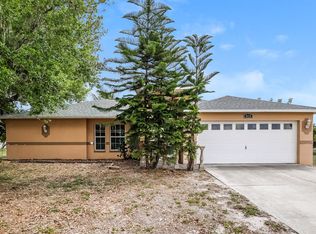 8434 Bamboo Rd, Fort Myers, FL 33967