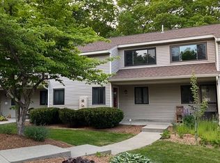 167 Highwood Dr, Franklin, MA 02038