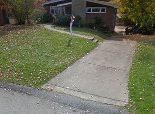 1204 Bowling Green Dr, Monroeville, PA