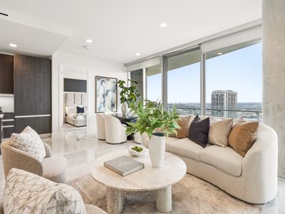 3130 N Harwood St APT 1902, Dallas, TX, 75201