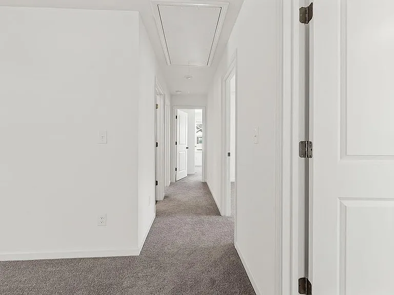 103 Dewitt Dr — Photo 29