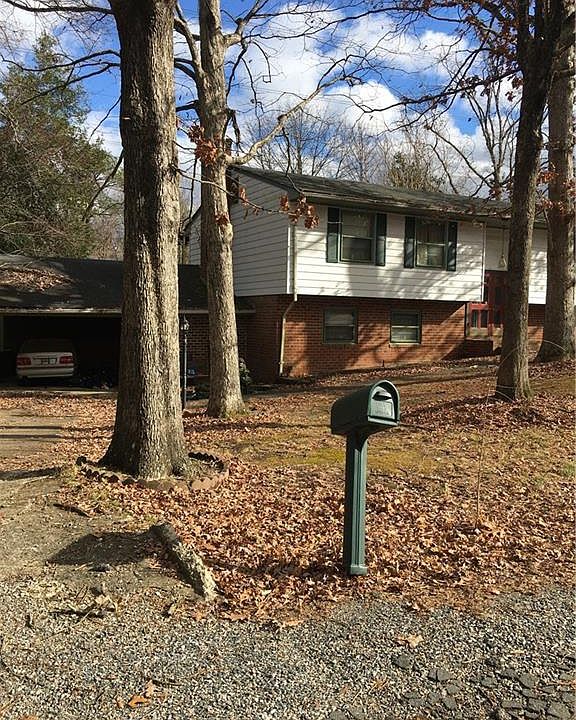 1st image of 1621 Forestdale Dr