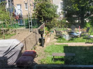 5913 68th Ave APT 1, Ridgewood, NY 11385