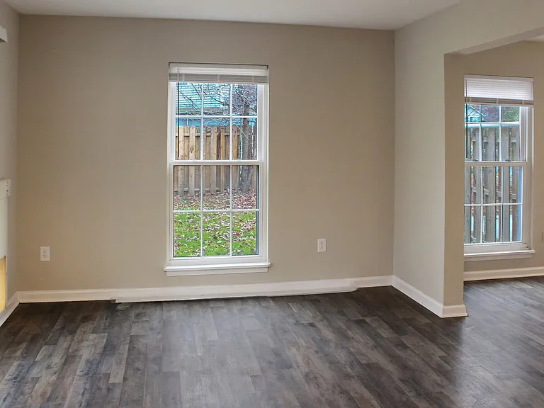 104 Jennifer Dr — Photo 9