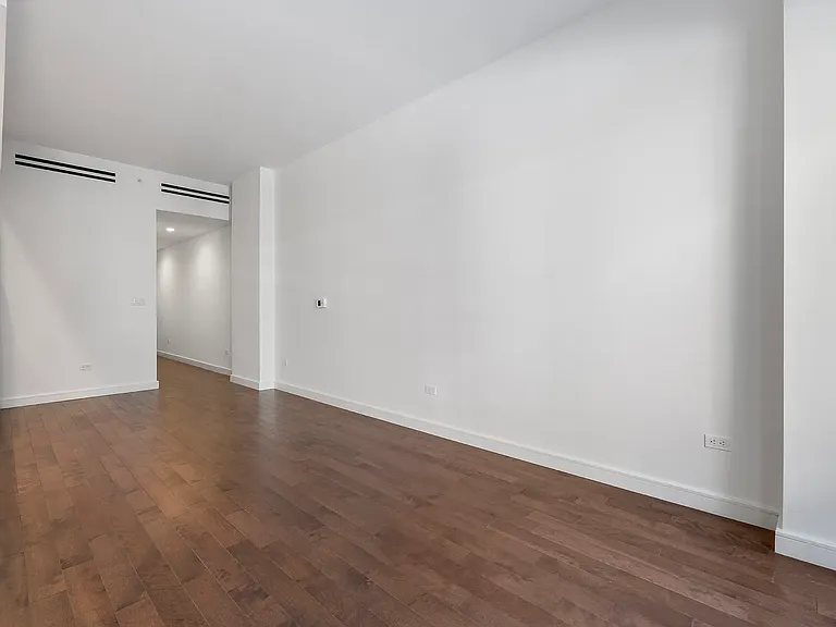 232 E 54th St #5D — Photo 6