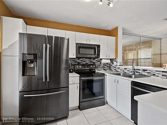 4th image of 14143 N Forest Oak Cir