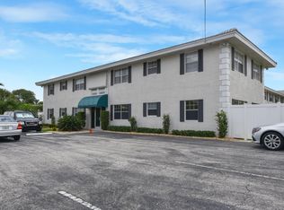 298 SW 6th St APT 110, Boca Raton, FL 33432