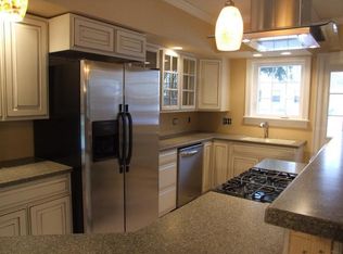 445 N College St, Carlisle, PA