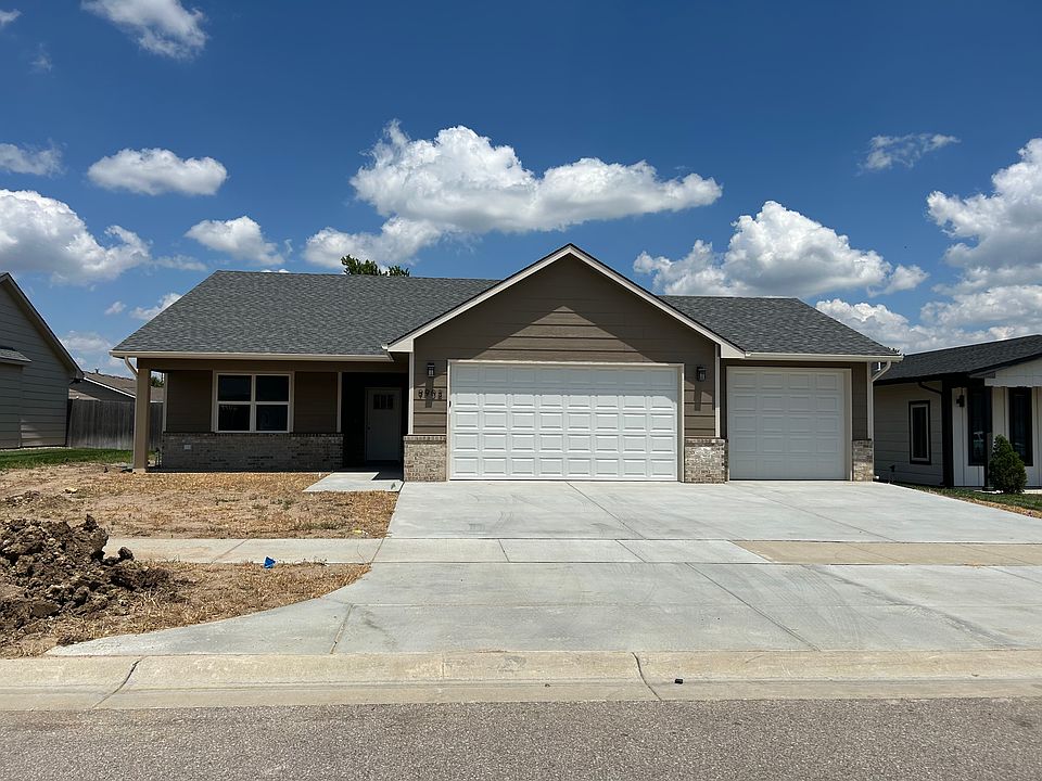 1st image of 9902 E Annabelle Cir