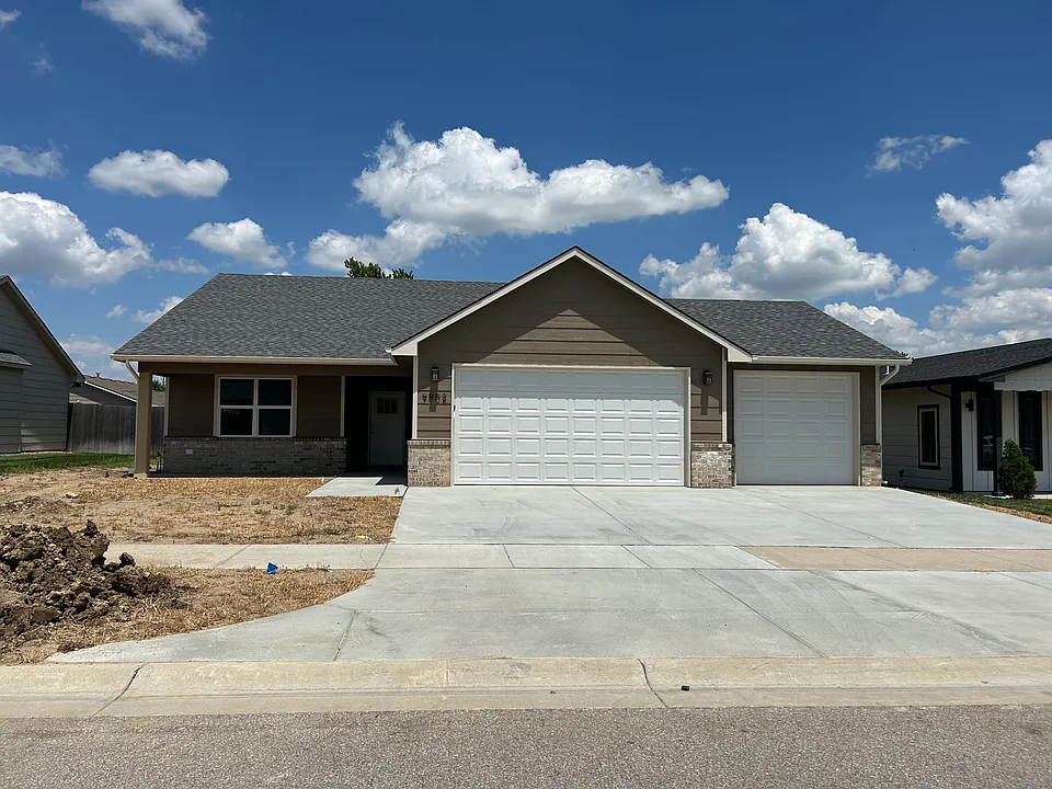 9902 E Annabelle Cir