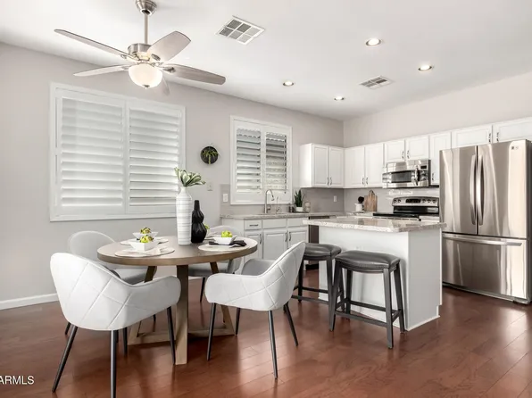 220 W WOOD Drive, Chandler, AZ 85248
