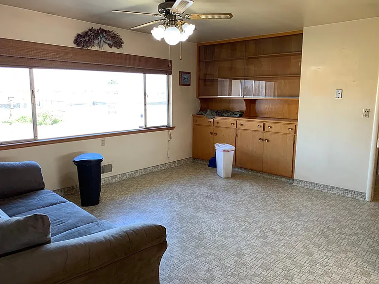 355 Nestles Rd — Photo 32