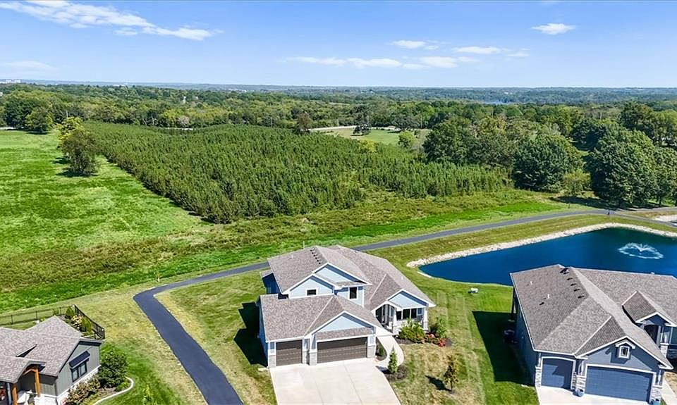 1st image of 4813 NE Freehold Ct