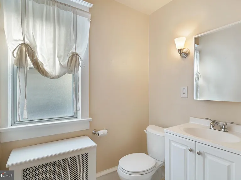 409 N Haddon Ave — Photo 6