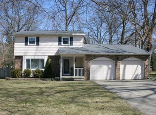 4824 Grenadier Dr SW, Wyoming, MI 49509