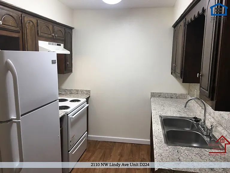 Greenswest Apartments — Photo 34