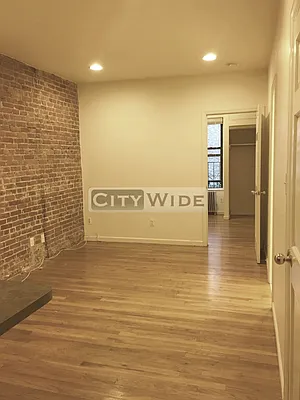 Rented by City Wide Apartments | media 2