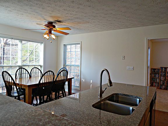 2nd image of 1222 Colony Bend Ct