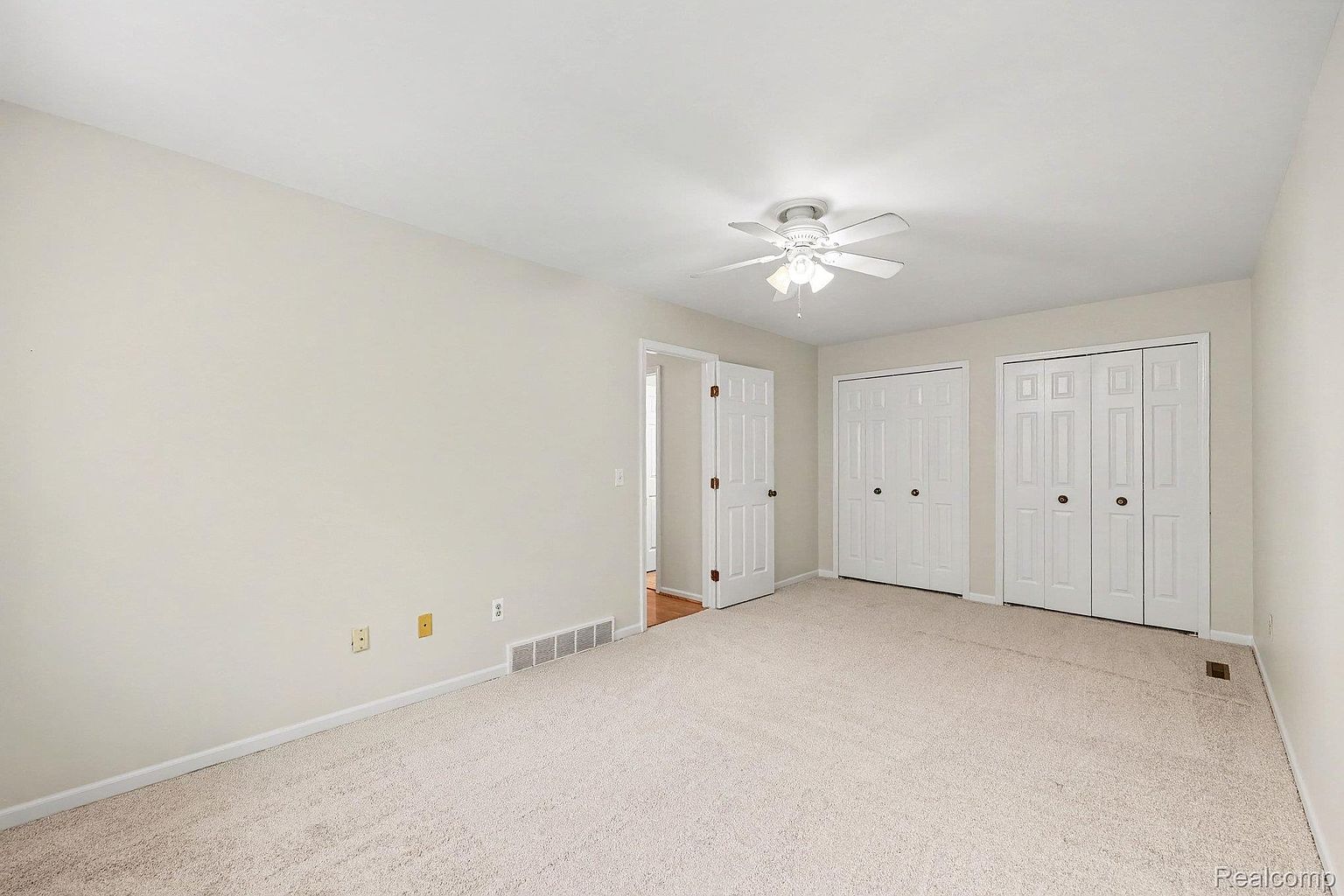 3727 Ramblewood Dr, photo 4