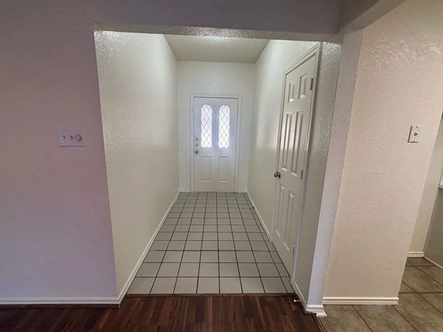 Nice Single Family in Arlington in Mansfield ISD — Photo 2