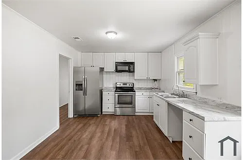 27 Bethune Ct Photo 1
