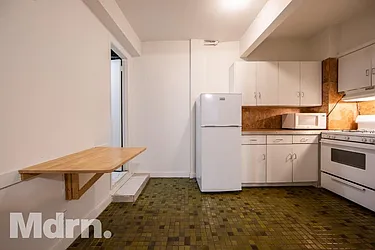 Rented by Mdrn Residential