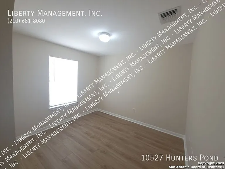10527 Hunters Pond — Photo 19